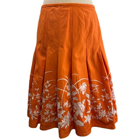 Ellen Tracy Orange Pleated Embroidered Skirt size 10 Petite - Picture 1 of 10